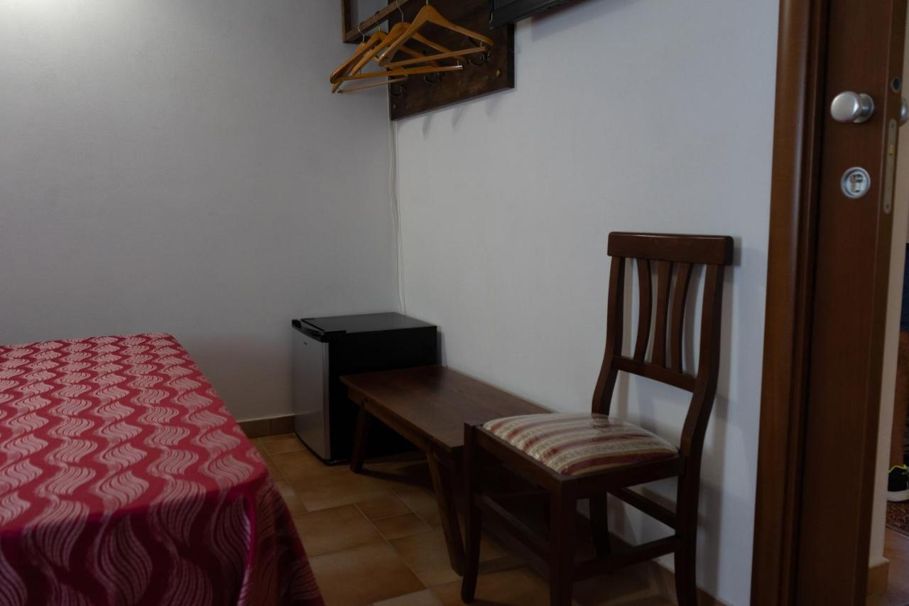 B&B 4 Stagioni Dattilo Kültér fotó
