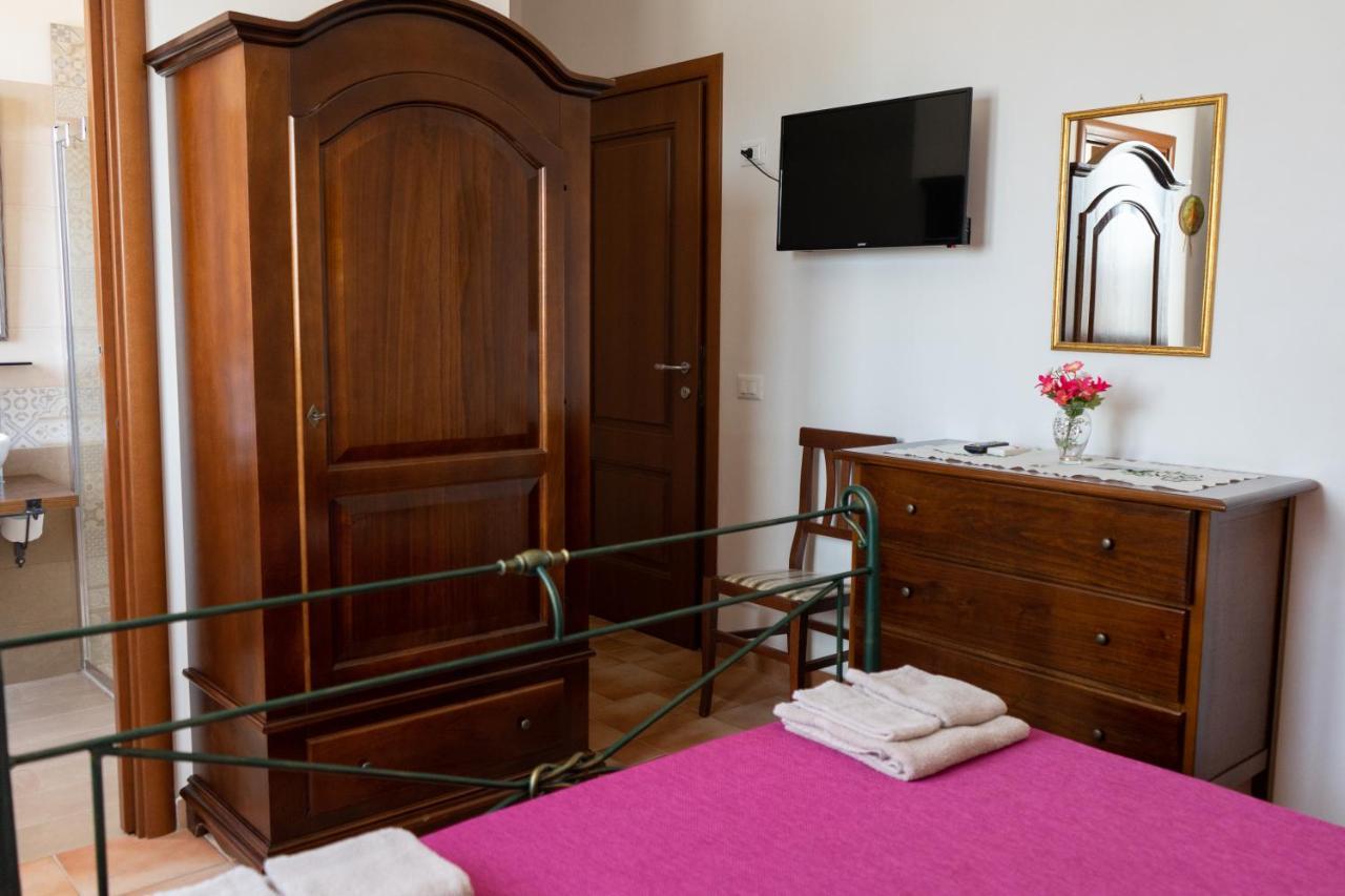 B&B 4 Stagioni Dattilo Kültér fotó