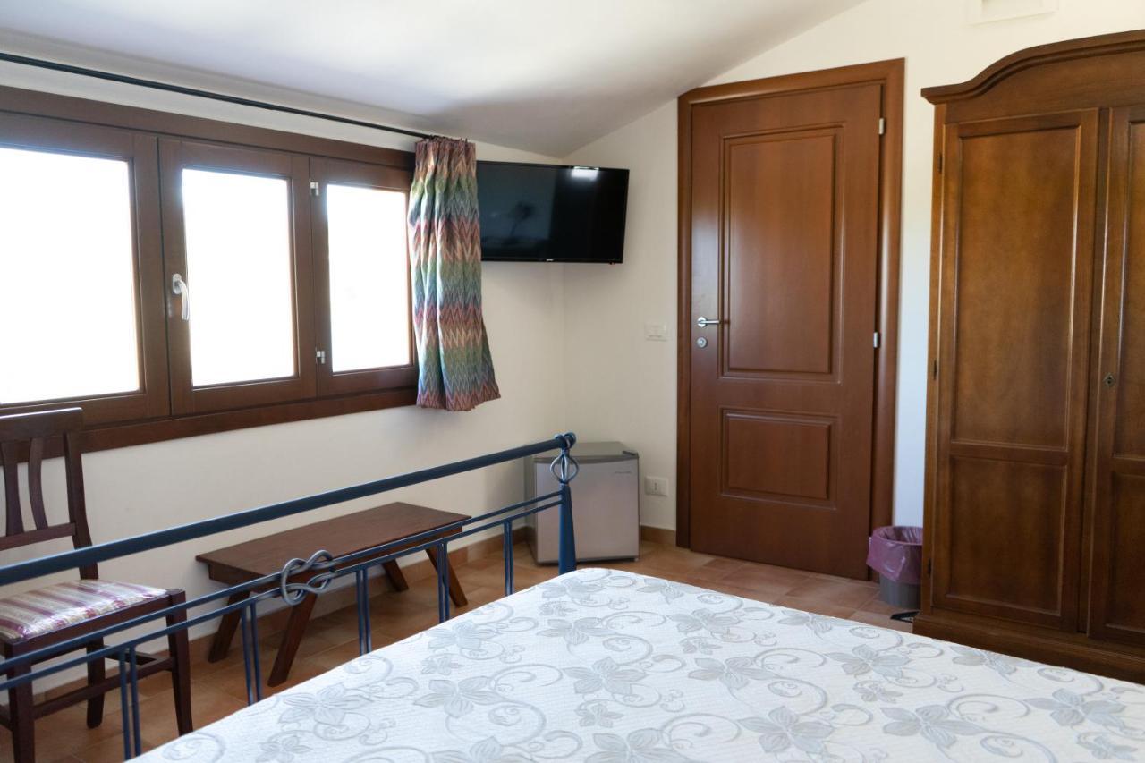 B&B 4 Stagioni Dattilo Kültér fotó